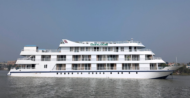 Luxury Cruise Ship in Sundarban